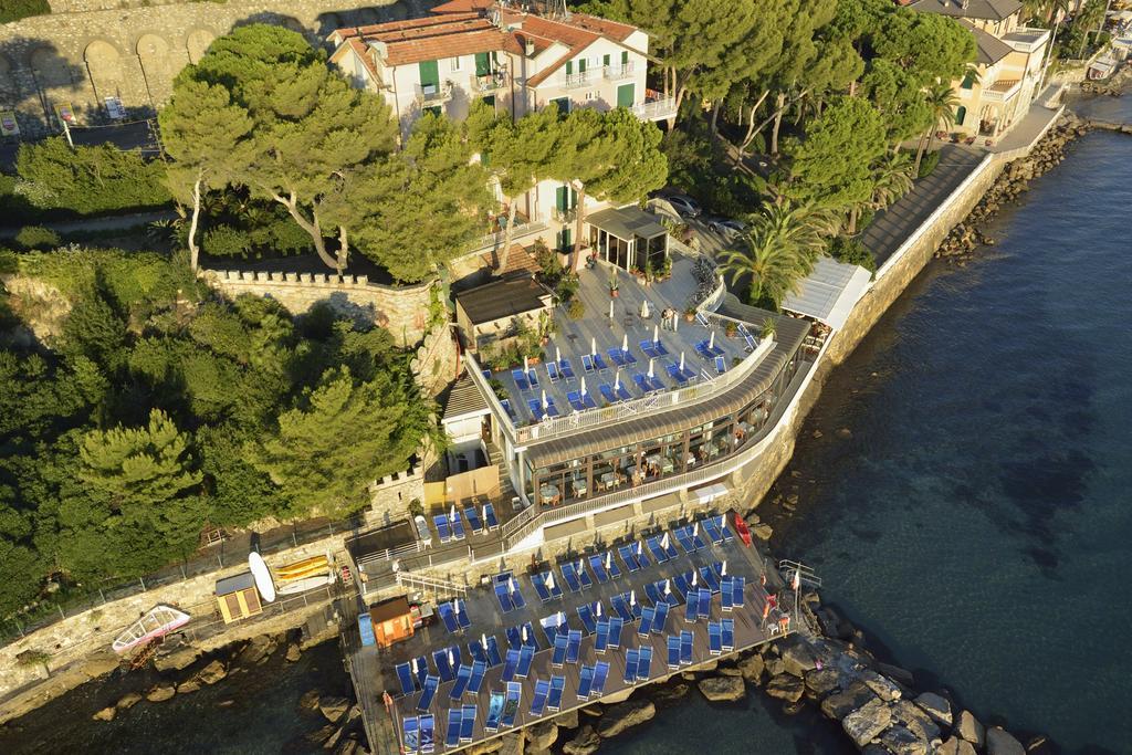 Hotel Arc En Ciel Diano Marina Exterior foto