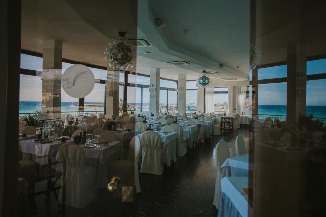 Hotel Arc En Ciel Diano Marina Exterior foto